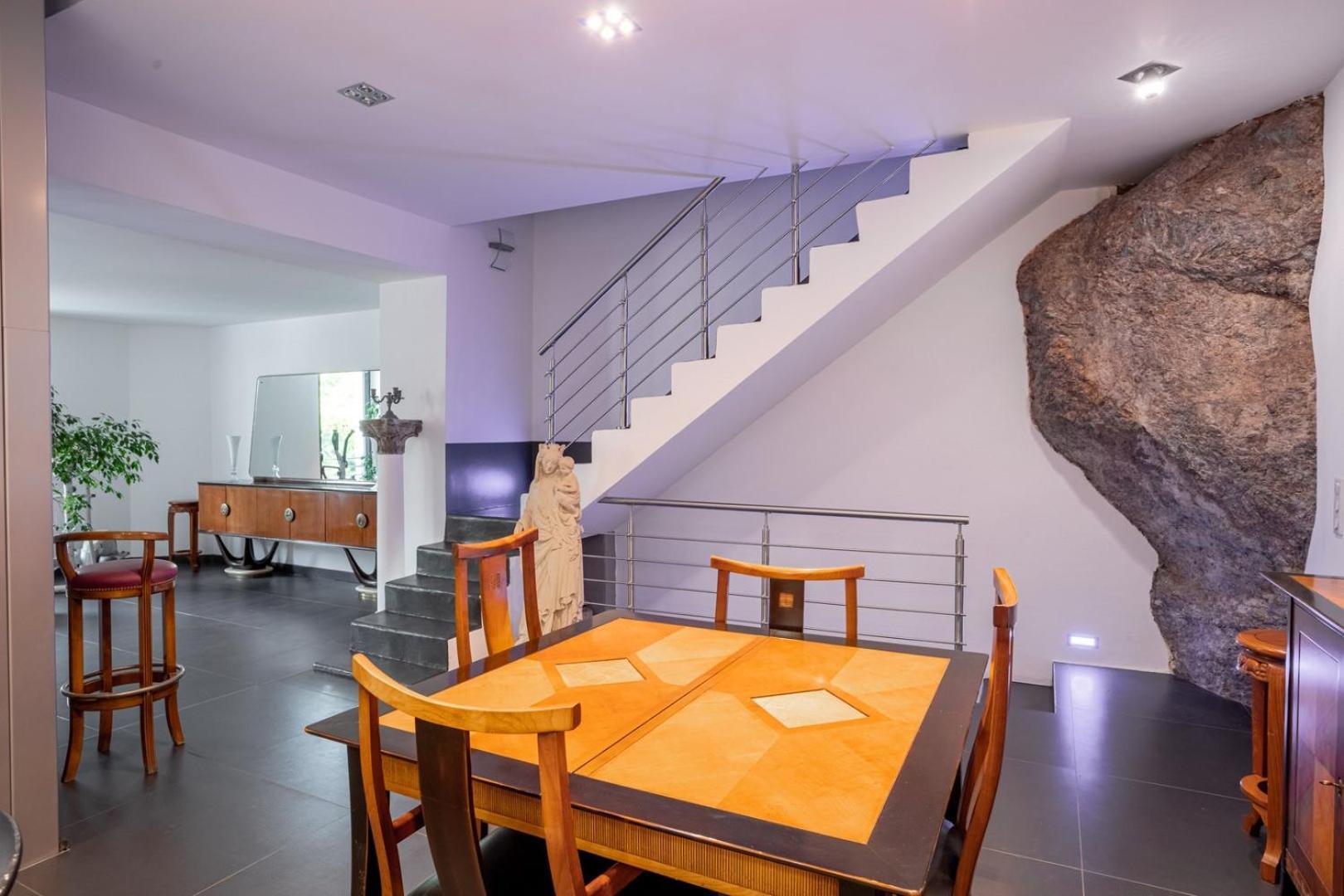 L'empereur Somptueux Duplex Au Style Raffine, Petit Juas, Proche Du Centre *